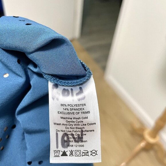 Title Nine Sleeveless Laser Cut Lightweight Pull-Over Dress Teal size XS - Picture 10 of 10